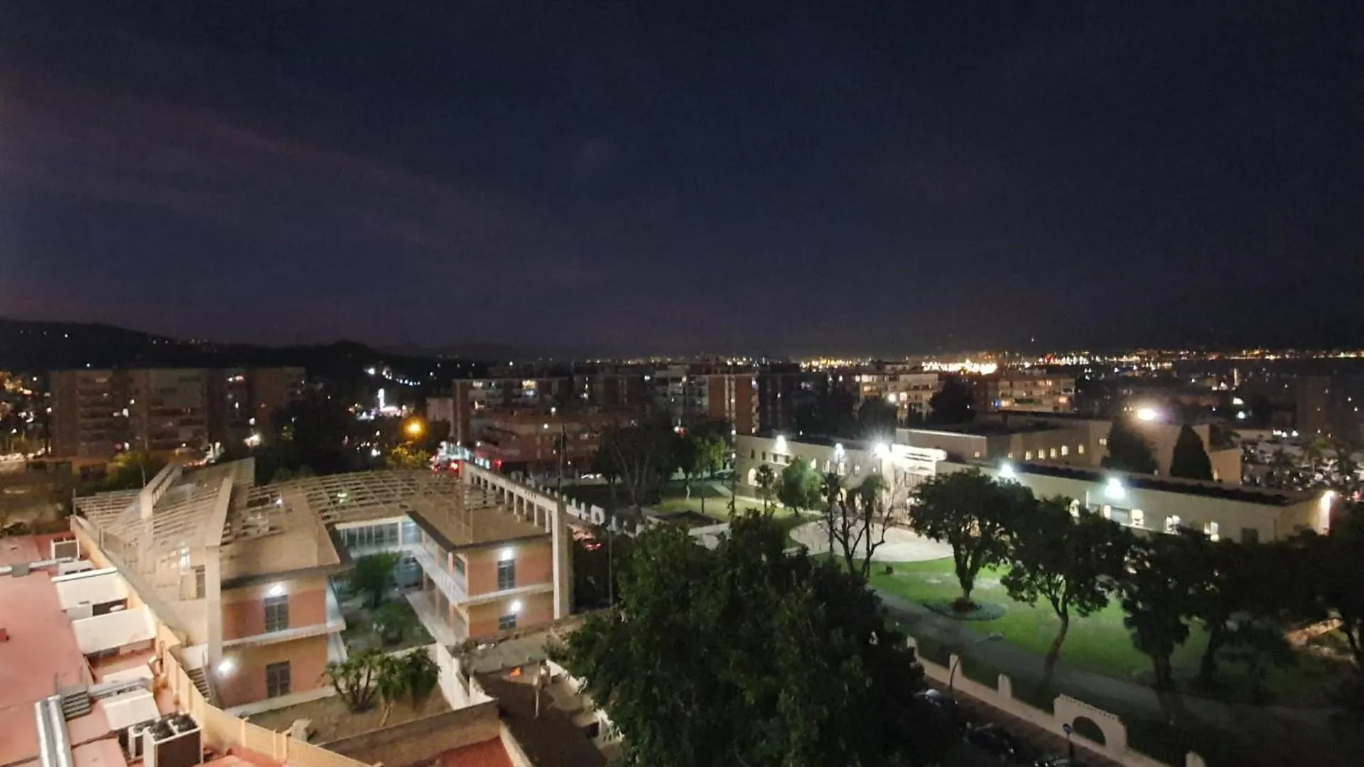 דירות טורמולינוס Apartamento Centrico Citrus 2 0*,
